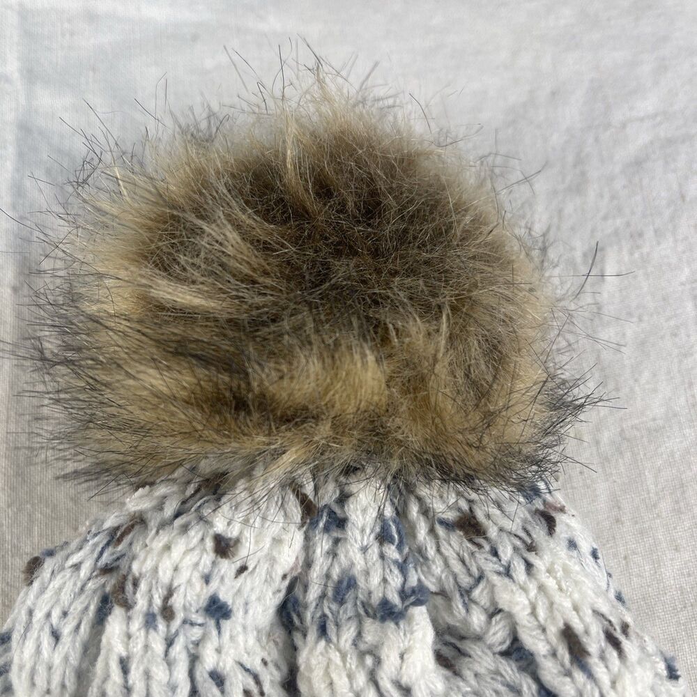 UGG  Australia UGG Cable Knit Faux Fur Pom Beanie Comfy Winter Warm Hat - Picture 3 of 9